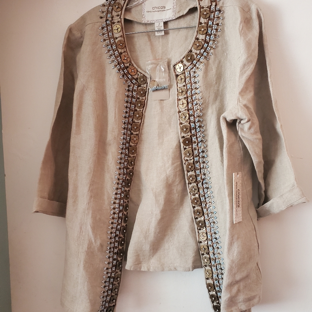 Chicos size 2 beige jacket